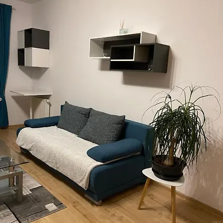 Apartment Peaceful Living, 4 Minutes From The Center Kosice