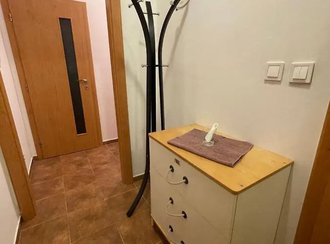 Peaceful Living, 4 Minutes From The Center * Košice